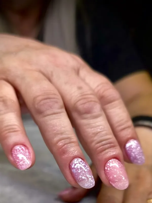 Ροζ glitter ombré σε build-up